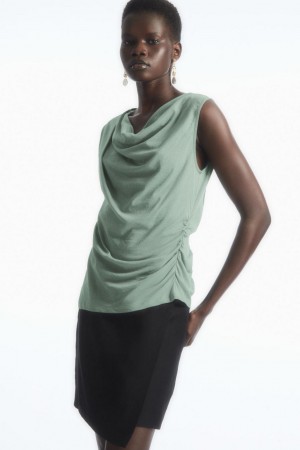 COS Asymmetric Draped Ujjatlan Felső Női Világos Zöld | SGF-094172