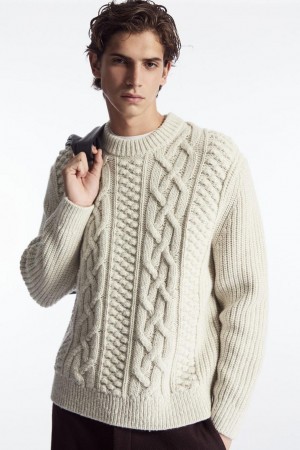 COS Cable-knit Gyapjú Jumpers Férfi Krém | LAV-190375