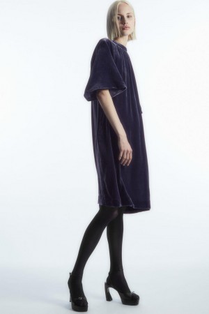 COS Gathered Silk-blend Velvet Midi Ruha Női Sötétkék | ZKA-850319