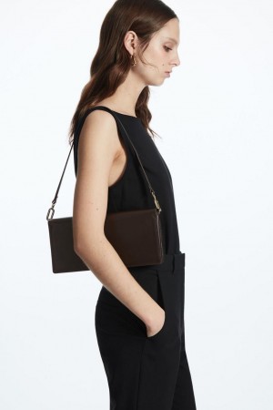 COS Minimal Shoulder - Bőr Táska Női Sötétbarna | BKE-539471