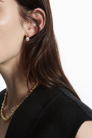 COS Mismatched Pearl Fülbevalók Női Arany | QWI-982654
