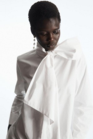 COS Oversized Bow-detail Blúz Női Fehér | DJL-904732