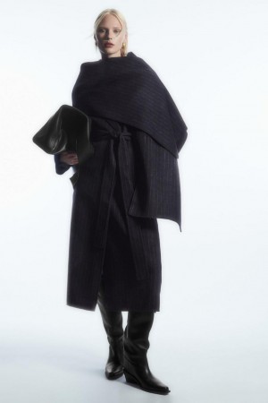 COS Oversized Pinstriped Gyapjú Scarf Kabát Női Sötétkék | QUV-438271