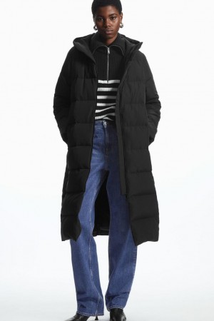 COS Recycled-down Puffer Kabát Női Fekete | IGT-468732