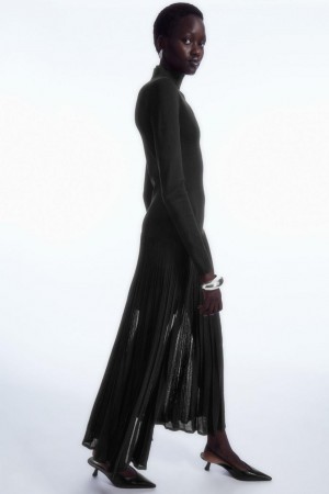 COS Redőzött Kötött Turtleneck Maxi Ruha Női Fekete | RNG-394706