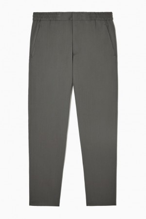 COS Regular-fit Tapered Gyapjú Nadrág Férfi Sötétszürke | YVK-672530