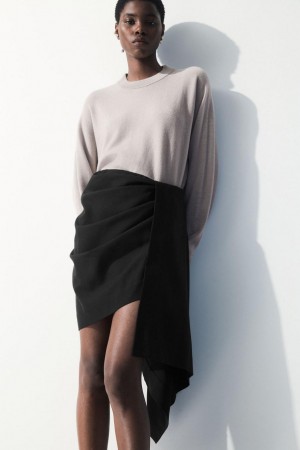 COS The Asymmetric Draped Mini Szoknya Női Fekete | FKR-564203