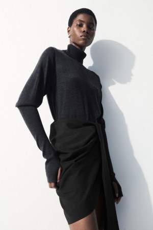 COS The Gyapjú Roll-neck Jumpers Női Sötétszürke | PLA-043178