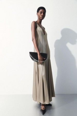 COS The Metallic Flared Slip Ruha Női Titán | PMA-579430