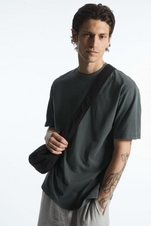 COS The Super Slouch Póló Férfi Fekete | DUE-564917