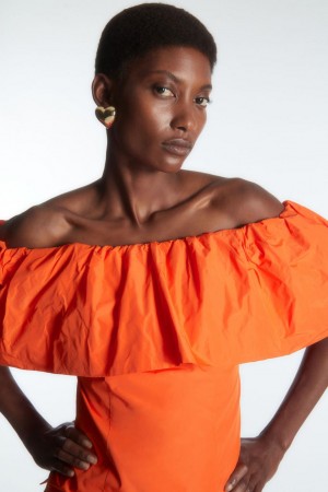 COS Voluminous Off-the-shoulder Felső Női Világos Narancssárga | TAV-873045