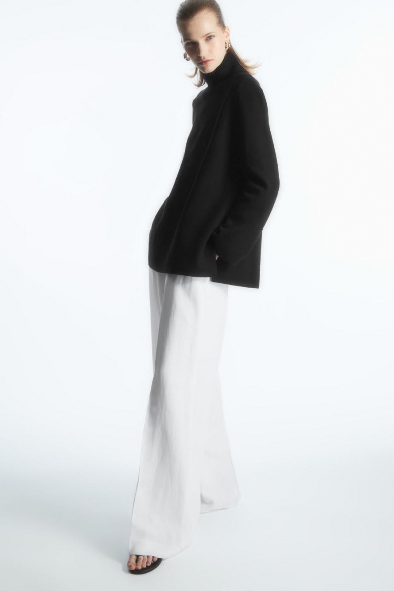 COS A-line Funnel-neck Felső Női Fekete | MTP-095283