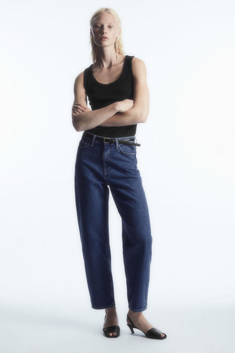 COS Arch - Tapered Farmernadrág Női Sötétkék | BDY-540286