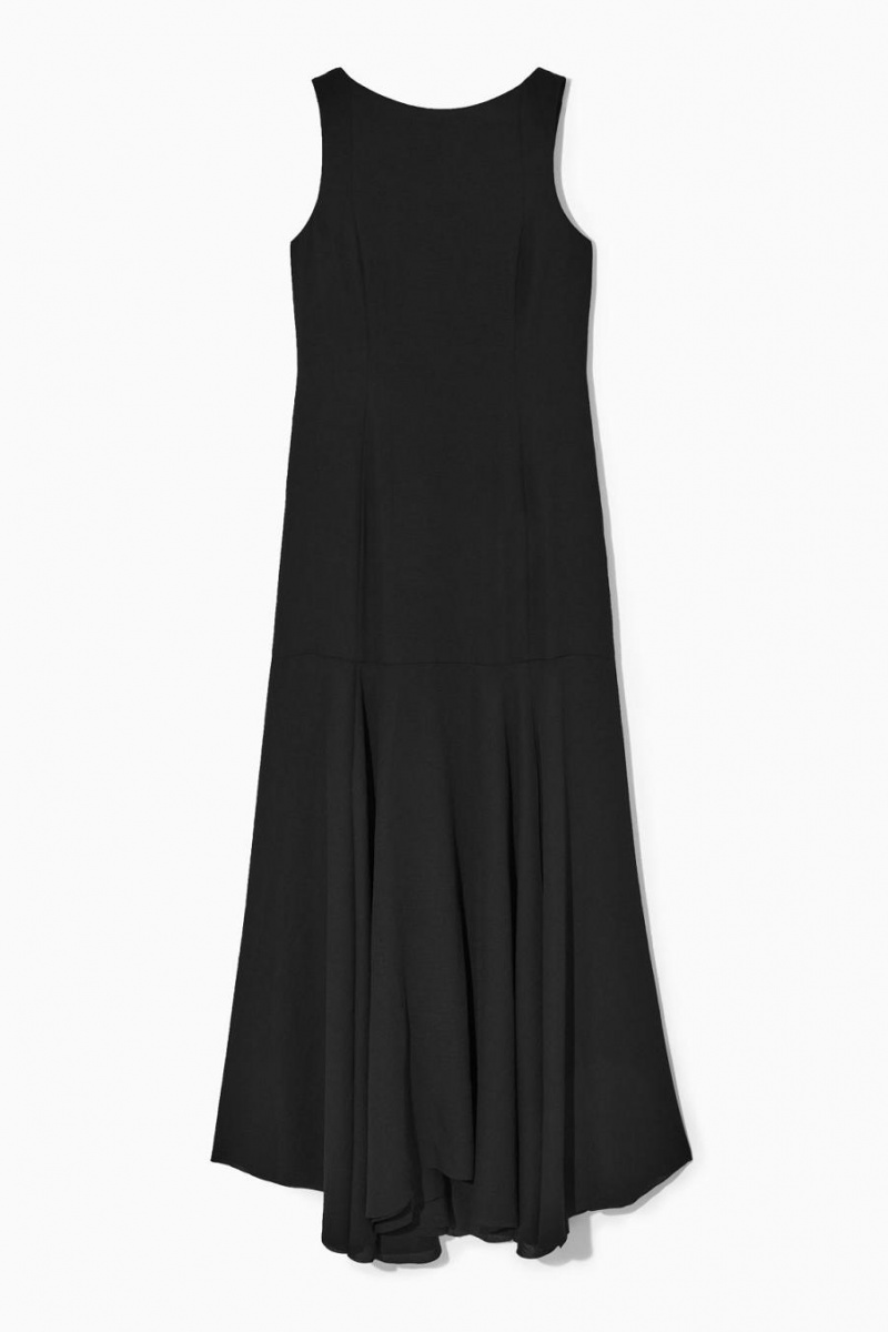 COS Asymmetric Flared-hem Maxi Ruha Női Fekete | BFX-903584