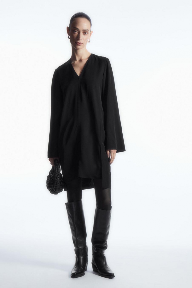 COS Asymmetric Tunic Ruha Női Fekete | IRU-398561