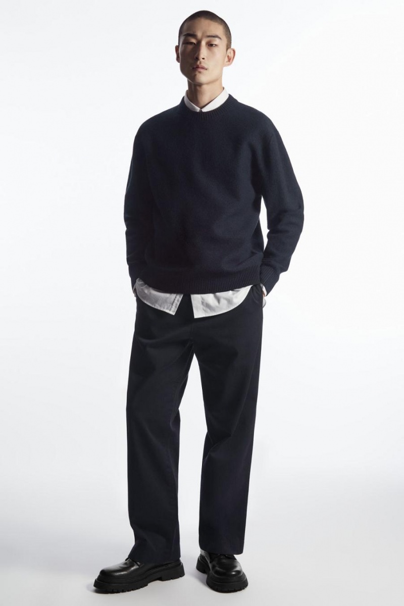 COS Boiled-wool Crew-neck Jumpers Férfi Sötétkék | YOT-987405