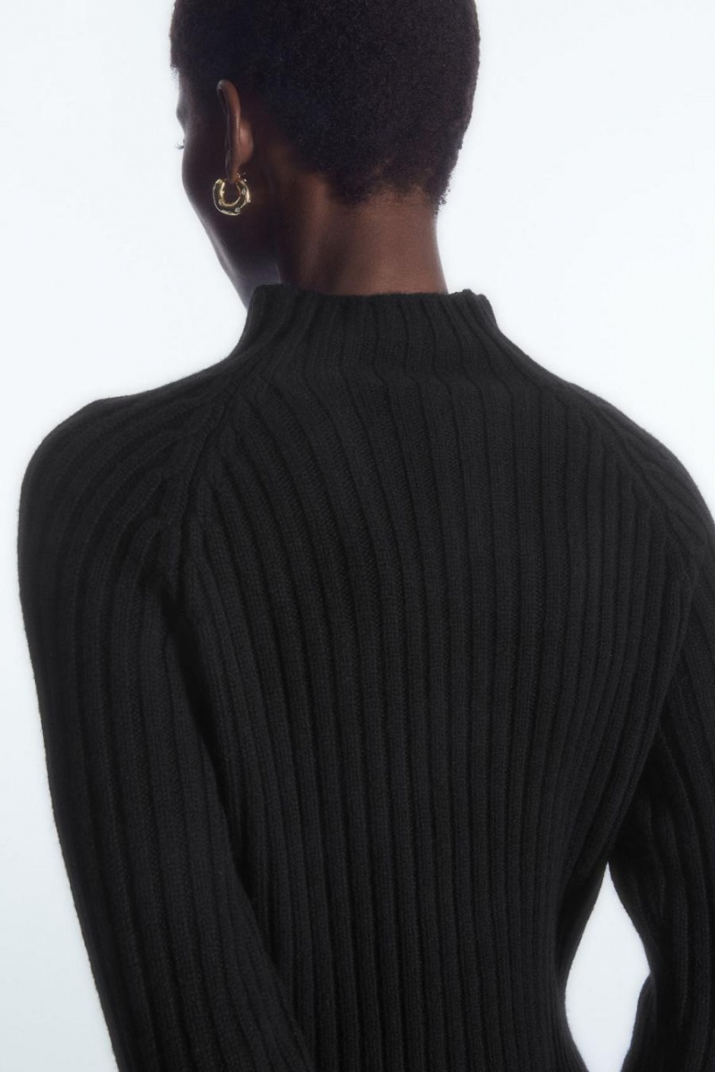 COS Bordázott Pure Cashmere Turtleneck Jumpers Női Fekete | JMP-890172