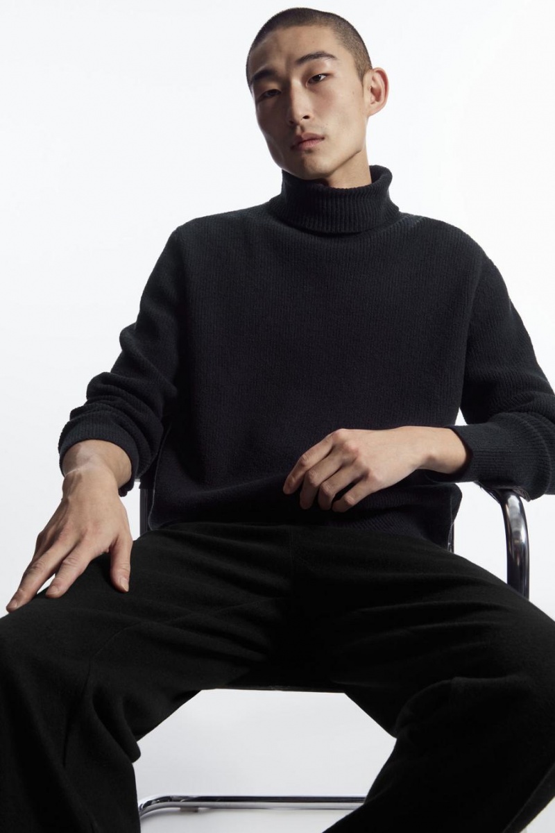 COS Bouclé-knit Roll-neck Jumpers Férfi Sötétkék | EWR-713589