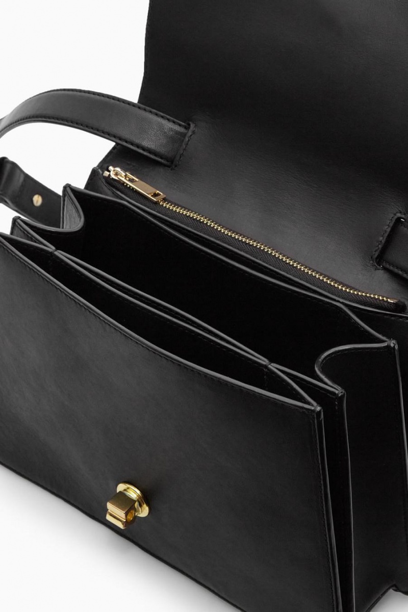COS Clasp Shoulder - Bőr Táska Női Fekete | QBY-546821