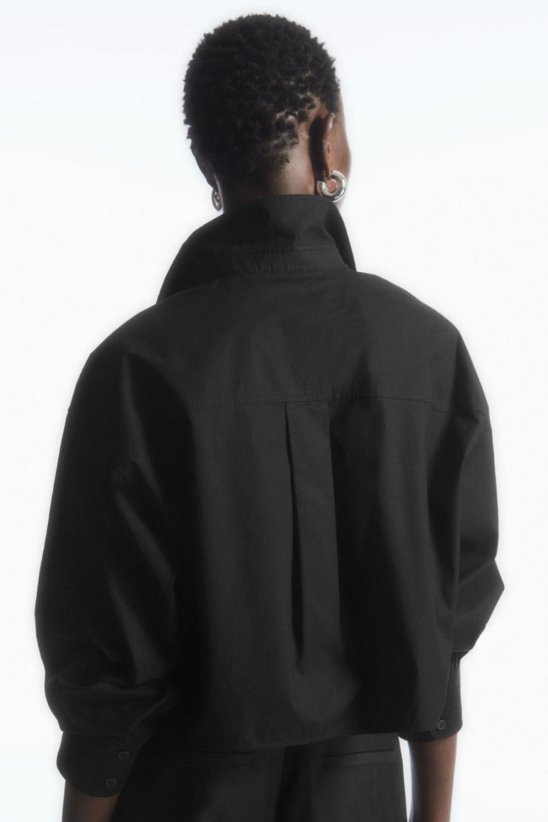 COS Cropped Poplin Ing Női Fekete | HBE-127508