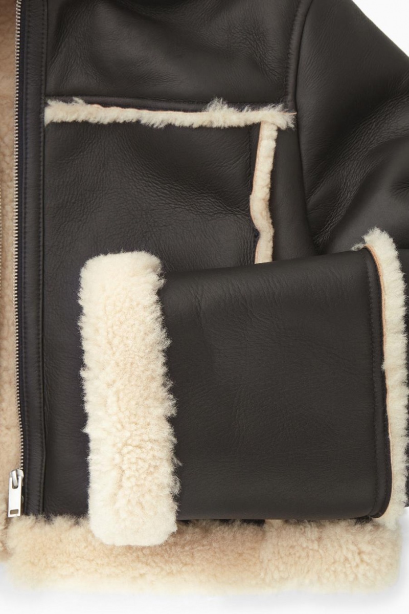 COS Cropped Shearling Kabát Női Sötétbarna Krém | EIR-750243