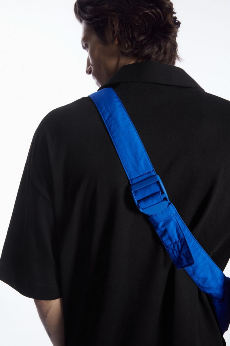 COS Crossbody Saddle - Nejlon Táska Férfi Kék | BUH-632518