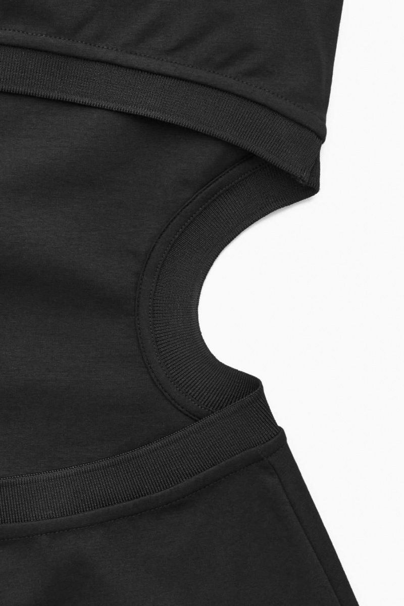 COS Cutout Trikó Női Fekete | QJD-742569