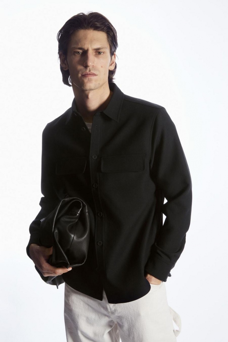 COS Flap-pocket Gyapjú-blend Ing Férfi Fekete | CPK-397015