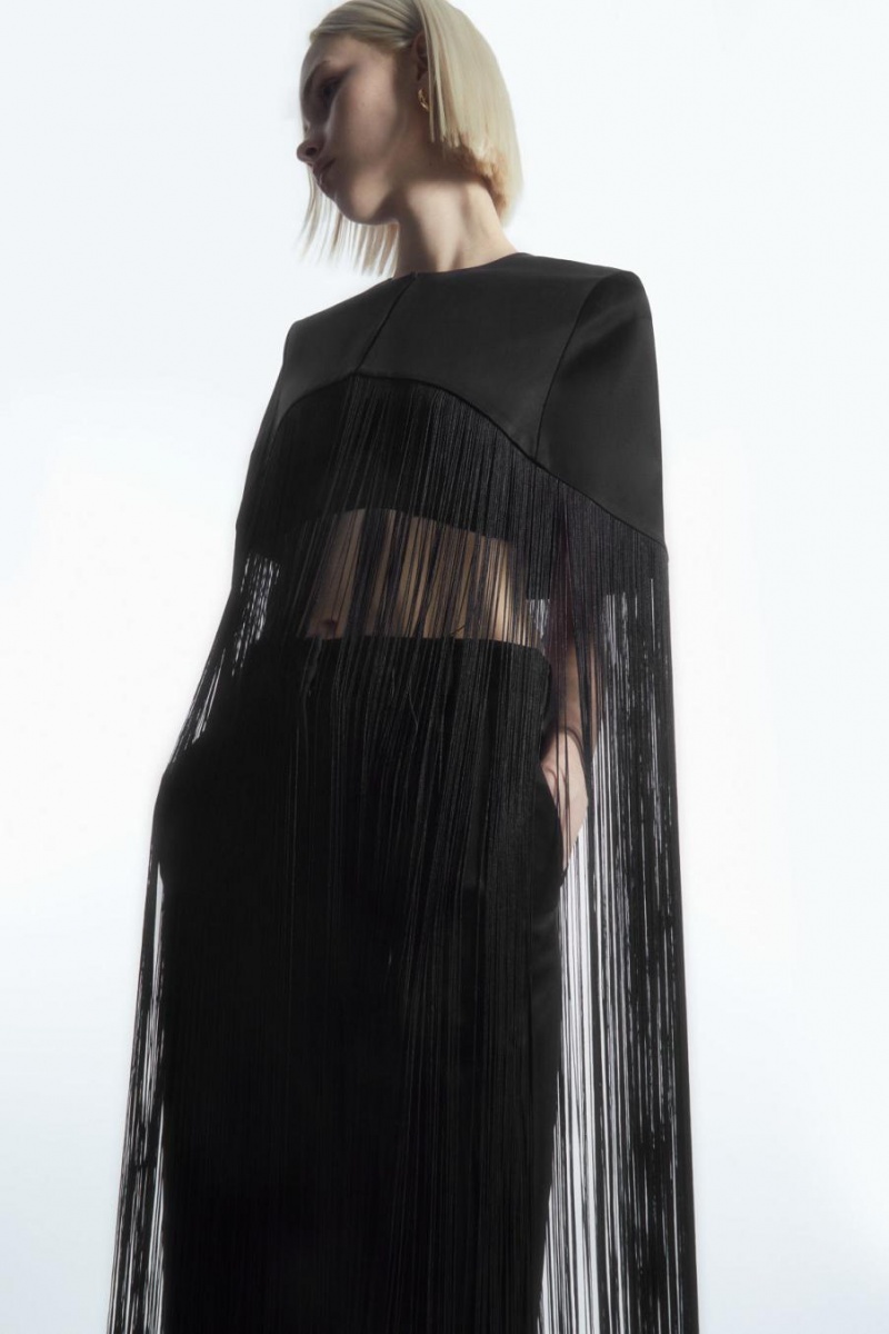 COS Fringed Capes Női Fekete | NGO-843597