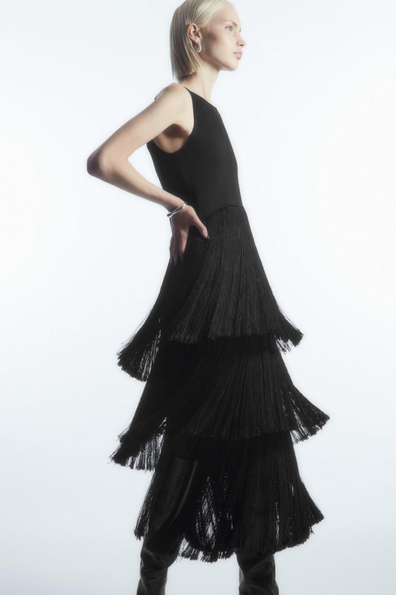 COS Fringed Tiered Midi Ruha Női Fekete | KPL-046913