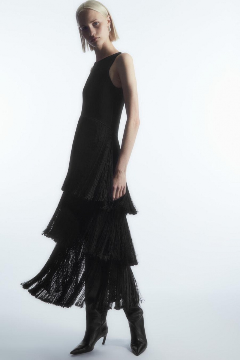 COS Fringed Tiered Midi Ruha Női Fekete | KPL-046913