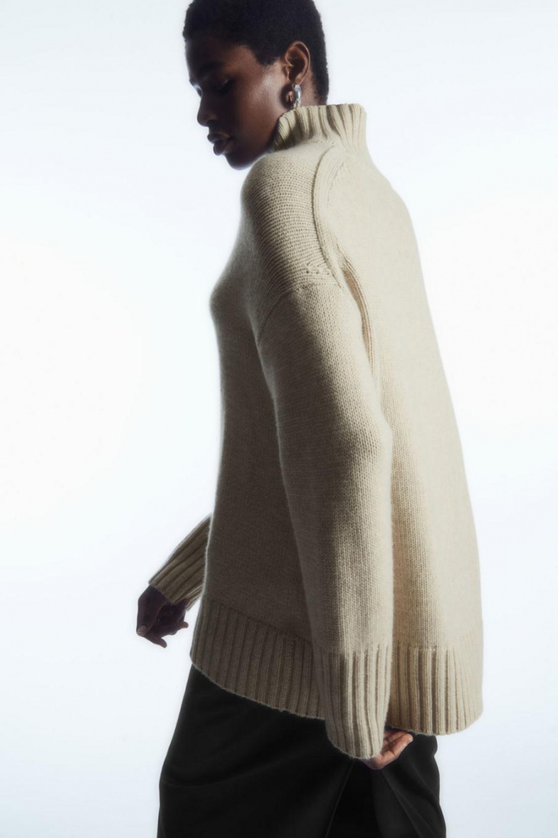 COS Funnel-neck Pure Cashmere Jumpers Női Krém | GSZ-198746