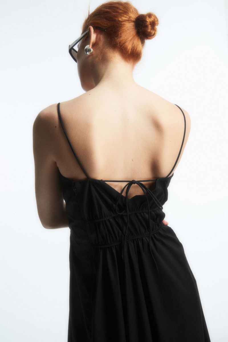 COS Gathered Bustier Midi Ruha Női Fekete | RNS-795418