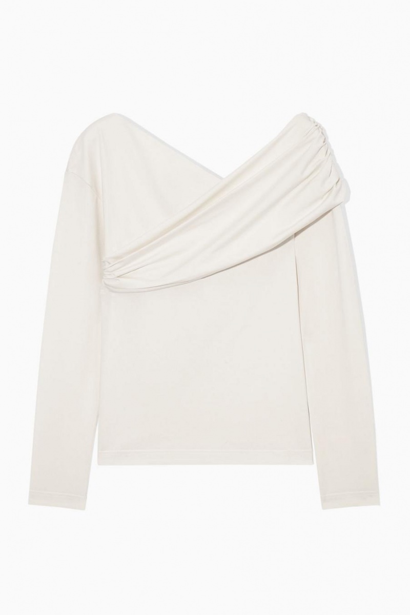 COS Gathered Off-the-shoulder Asymmetric Felső Női Fehér | VIA-456123