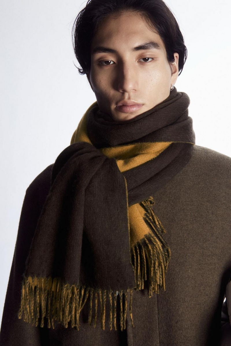 COS Gyapjú And Cashmere-blend Fringed Sál Férfi Sötétbarna | AIN-894710
