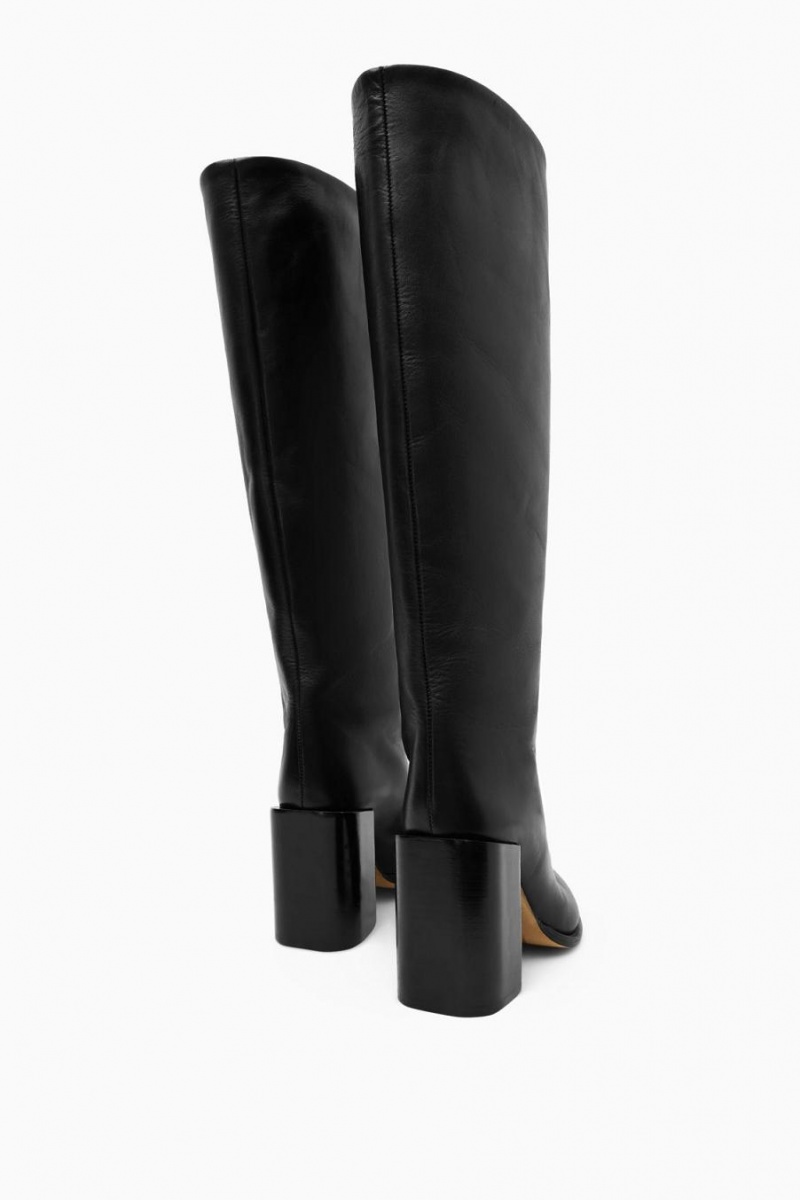 COS Knee-high Pointed Bőr Csizma Női Fekete | NKF-169507