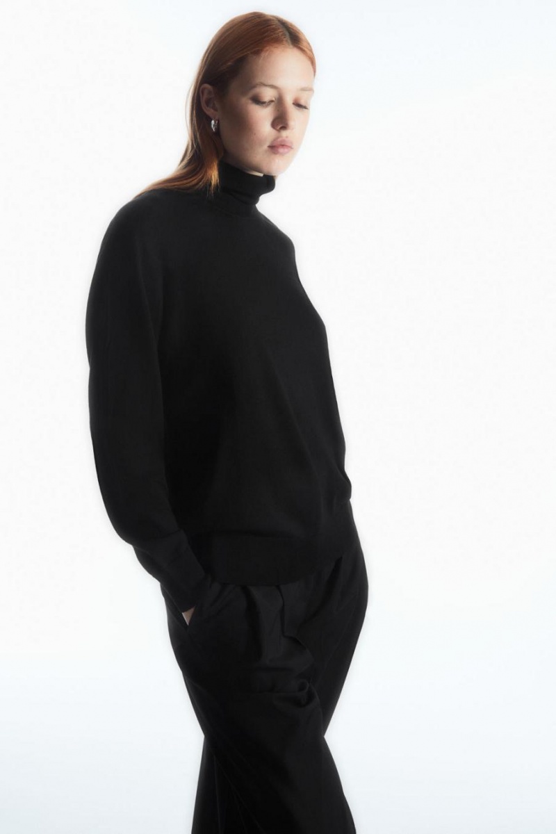 COS Merino Gyapjú Roll-neck Jumpers Női Fekete | RHM-156093