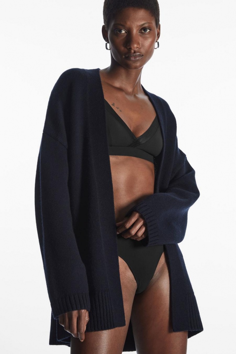 COS Mesh-trimmed Soft-cup Triangle Melltartó Női Fekete | GNA-257931