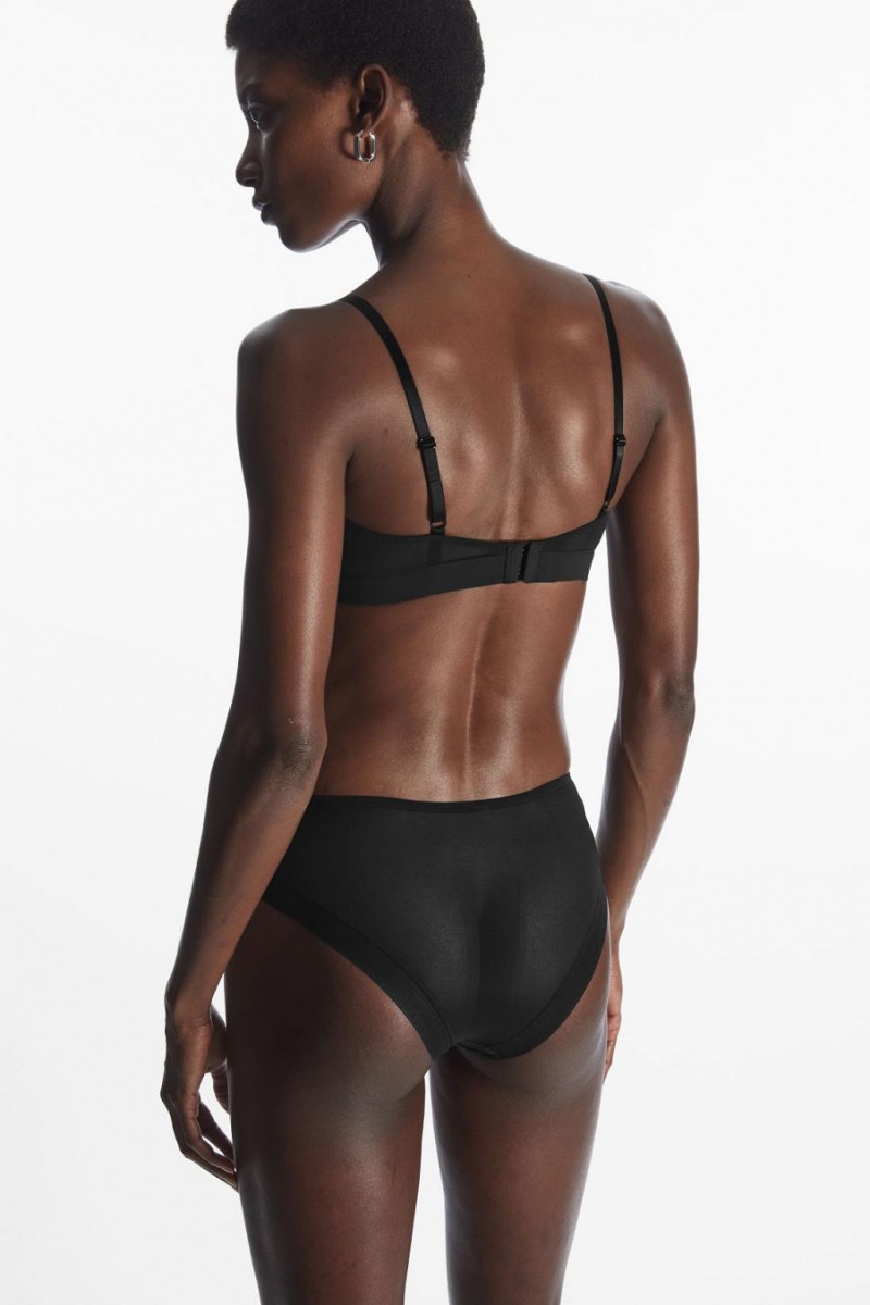 COS Mesh-trimmed Soft-cup Triangle Melltartó Női Fekete | GNA-257931