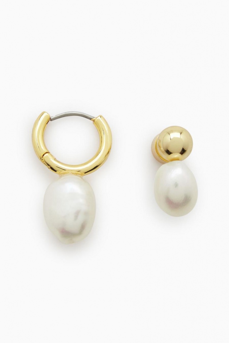 COS Mismatched Pearl Fülbevalók Női Arany | QWI-982654