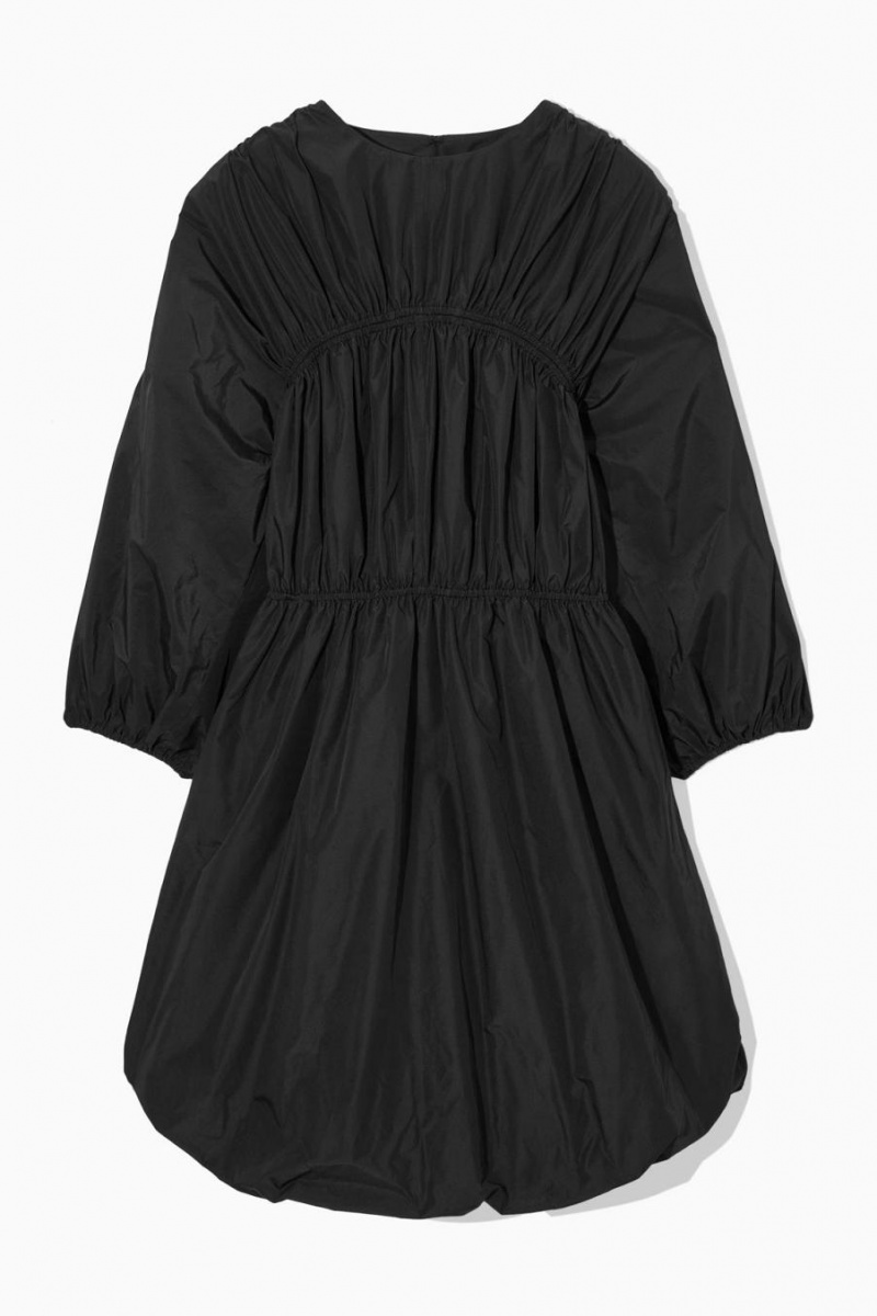 COS Open-back Shirred Balloon Mini Ruha Női Fekete | USQ-914357