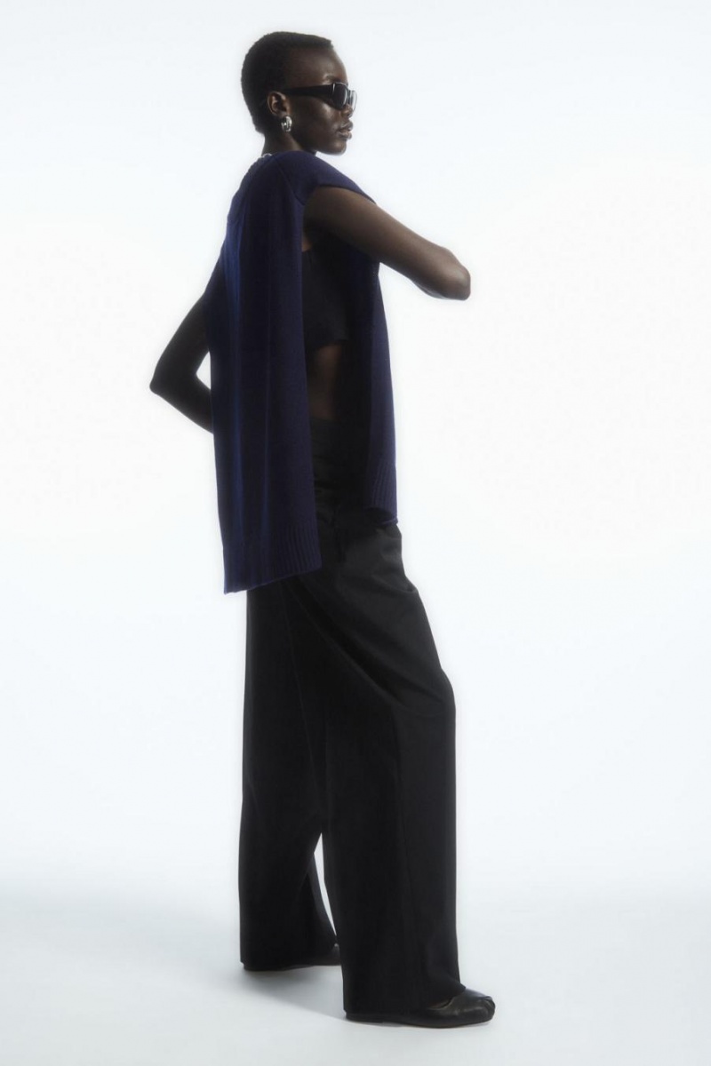 COS Open-side V-neck Gyapjú Mellény Női Sötétkék | CNM-250394