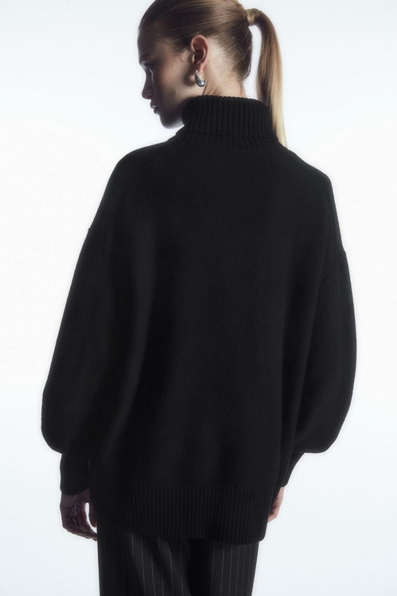 COS Oversized Gyapjú Roll-neck Jumpers Női Fekete | HAK-183297