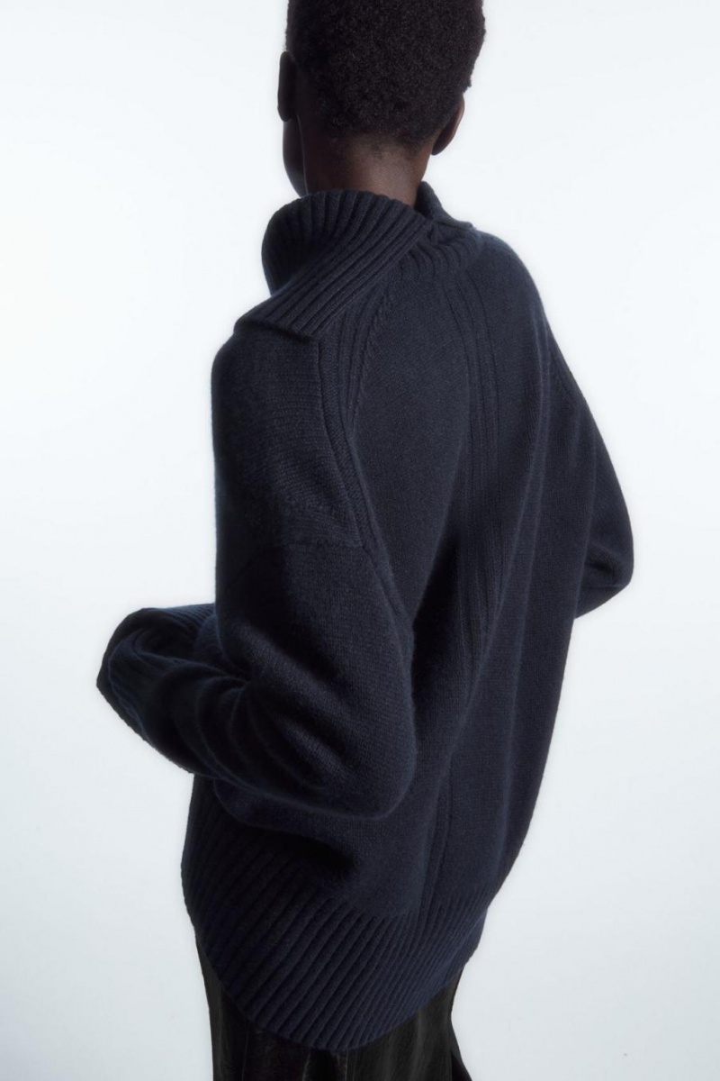 COS Oversized Pure Cashmere Roll-neck Jumpers Női Sötétkék | TEN-594601