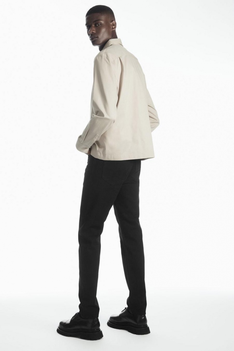 COS Pillar - Tapered Farmernadrág Férfi Fekete | KCE-932801