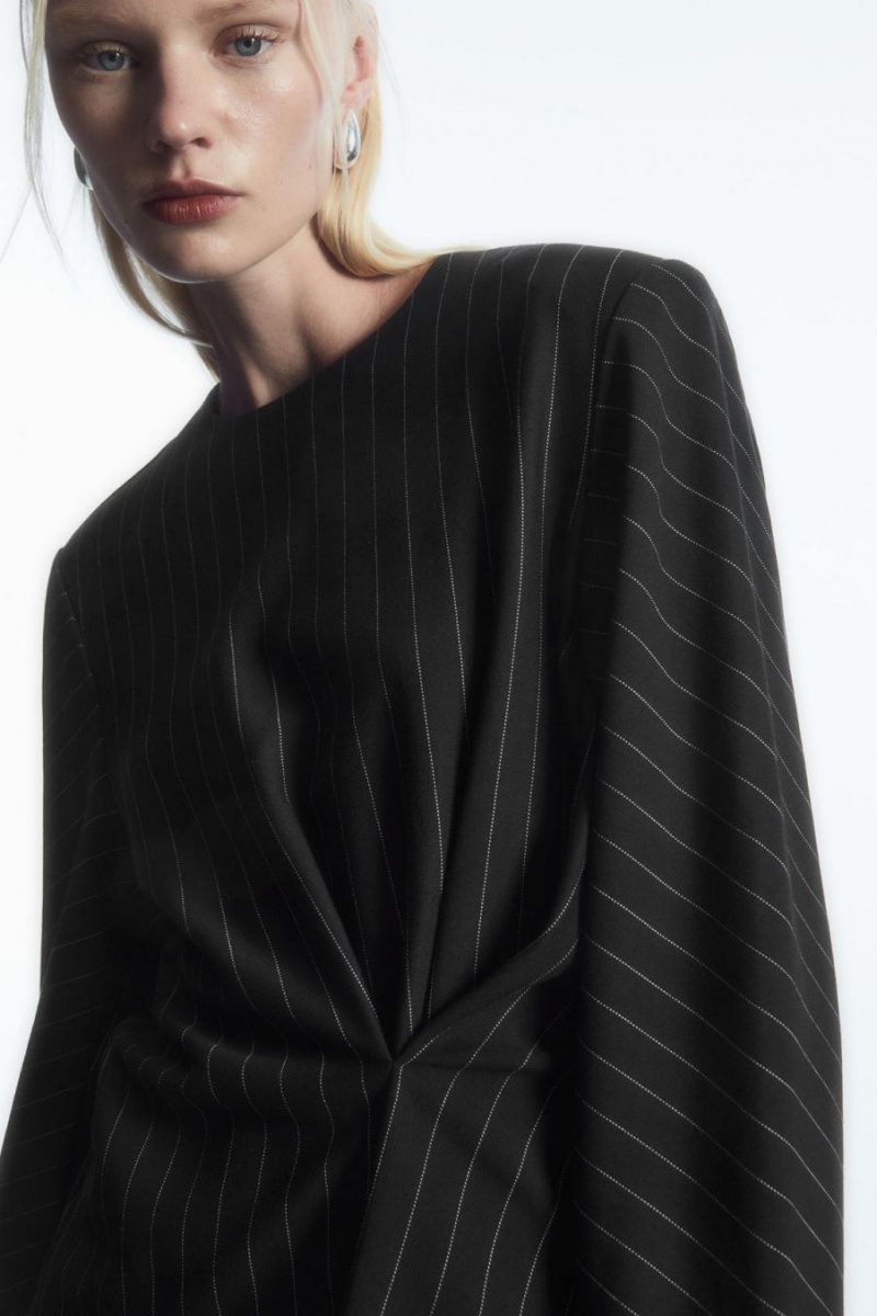 COS Pinstriped Draped Felső Női Fekete | CYP-250897