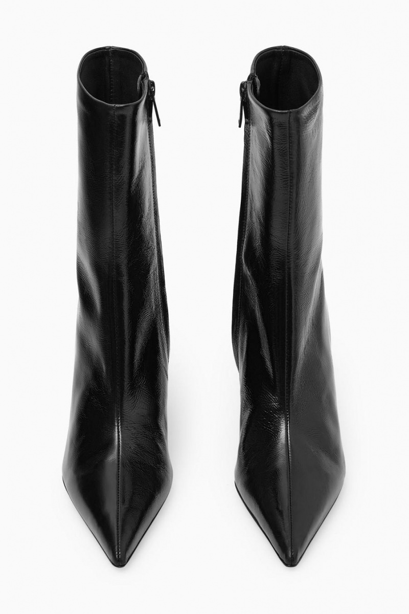 COS Pointed Lakkbőr-leather Bokacsizma Női Fekete | OYV-670154