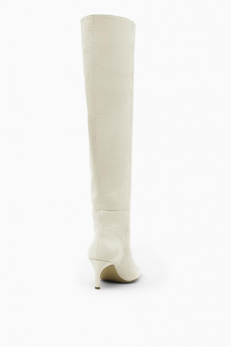 COS Pointed-toe Bőr Knee-high Csizma Női Fehér | MYZ-723150