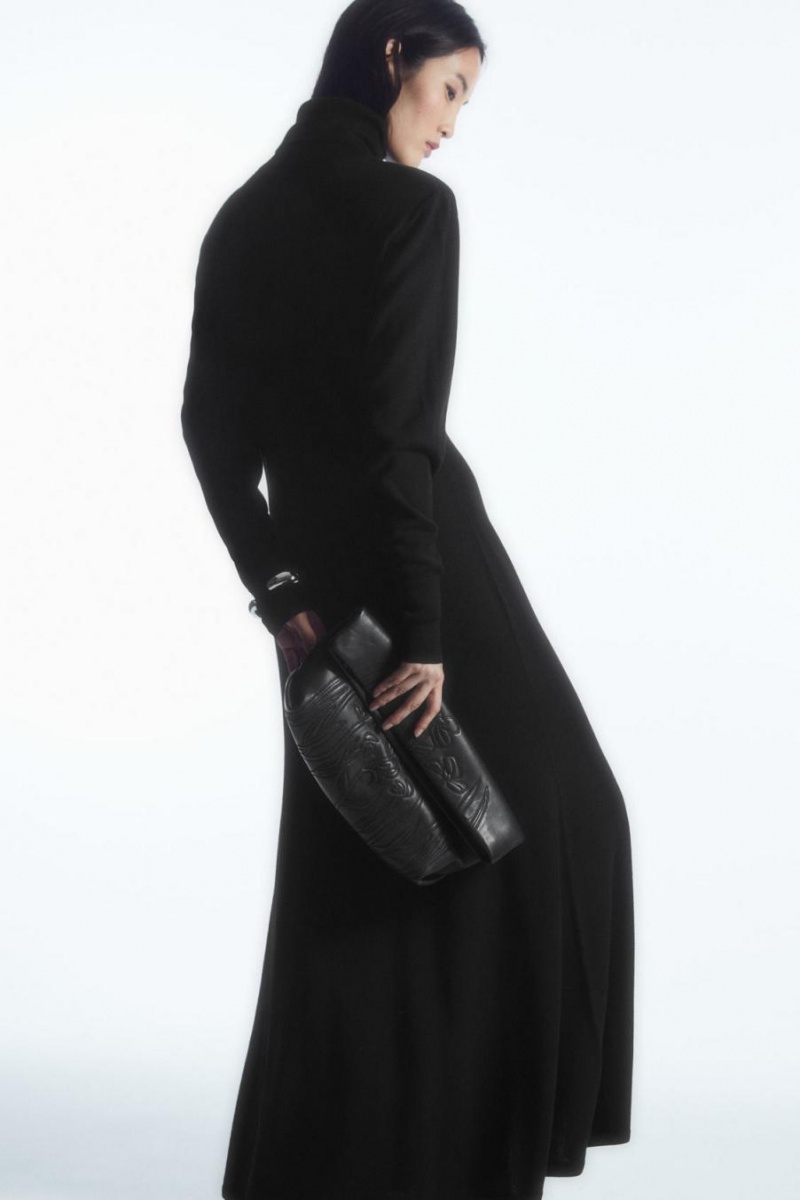 COS Power-shoulder Merino Gyapjú Maxi Ruha Női Fekete | LOX-430271
