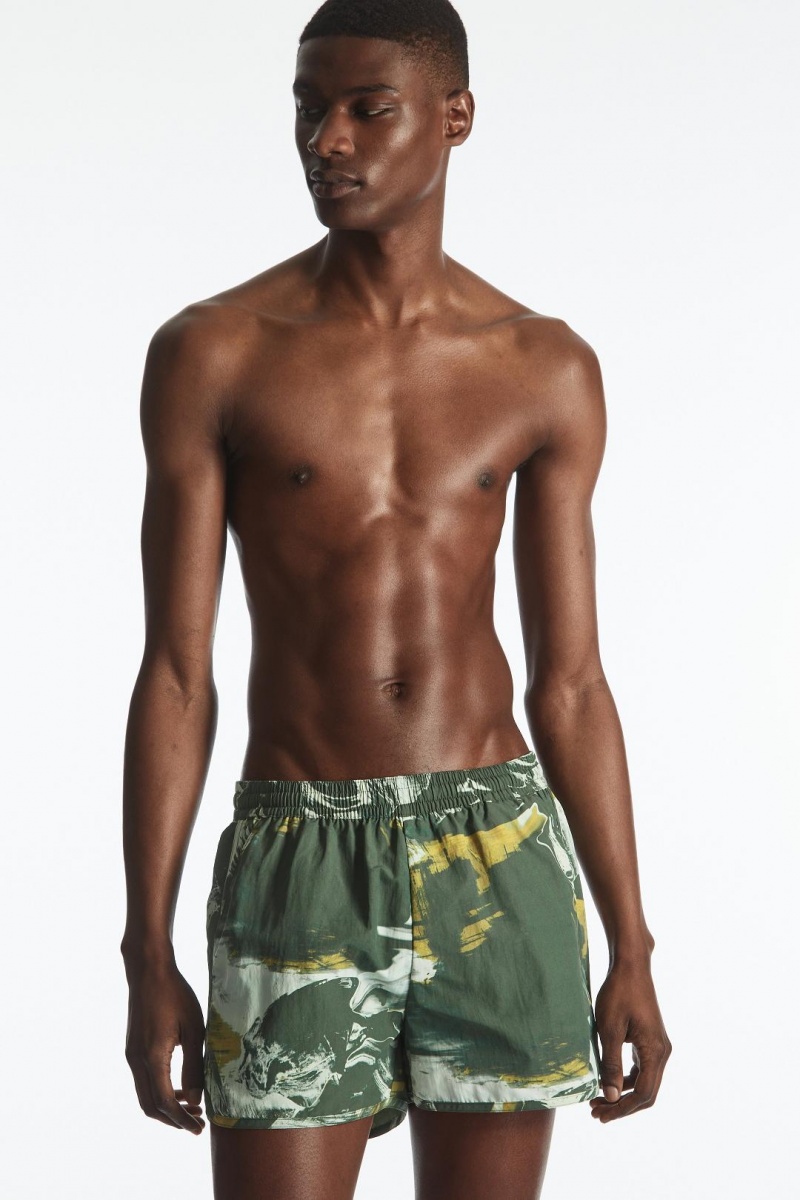 COS Printed Packable Swim Shorts Úszóruhák Férfi Zöld Fehér | UNM-793562